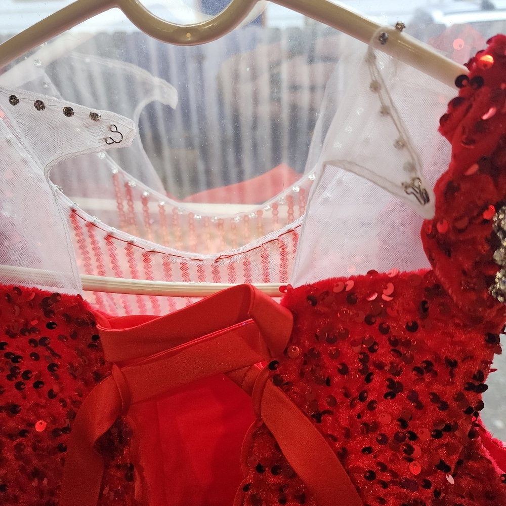 Girls Pageant Dress - Picture 4 of 14